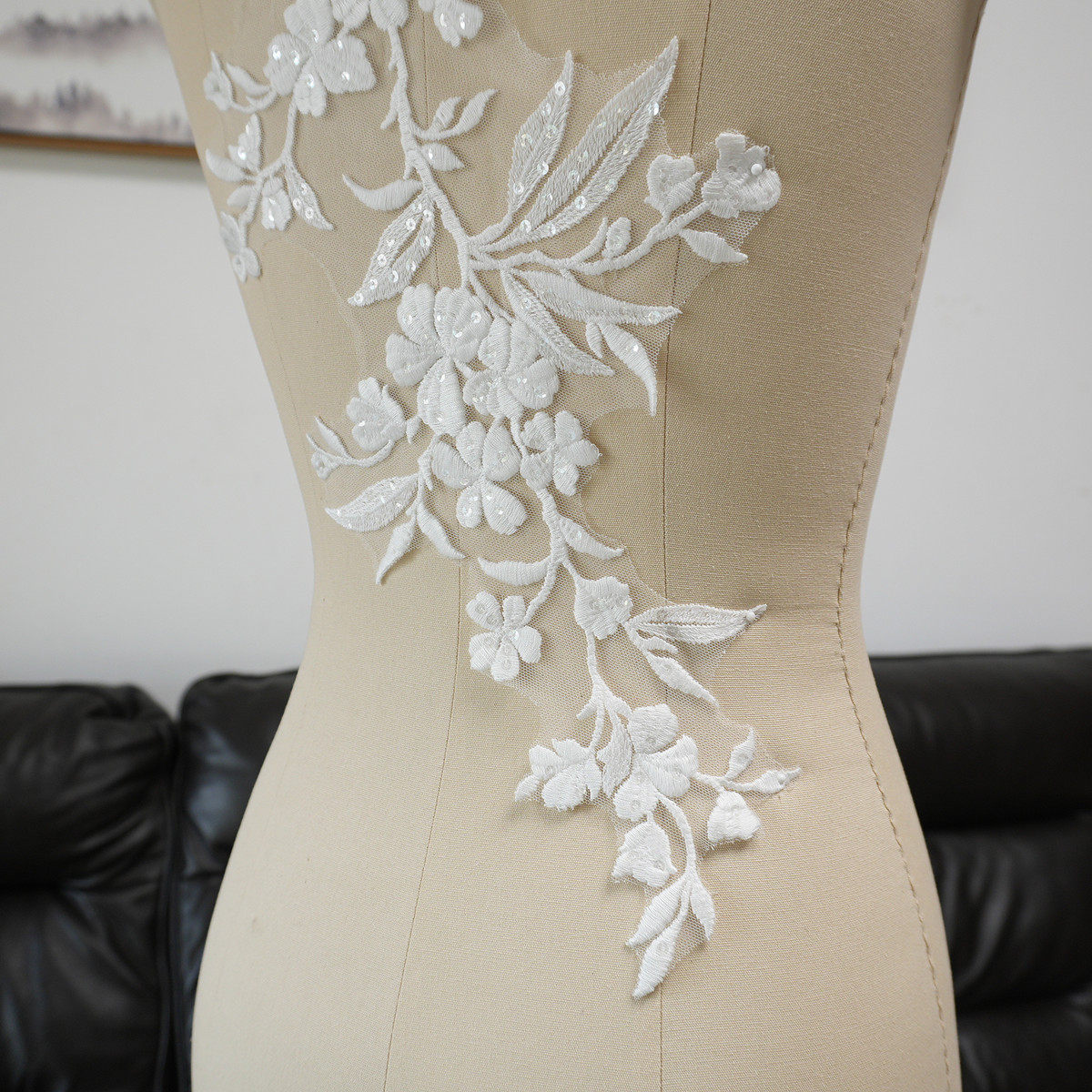 White Floral Leaf Sequins Appl - Embellish Craft ulasan dan harga